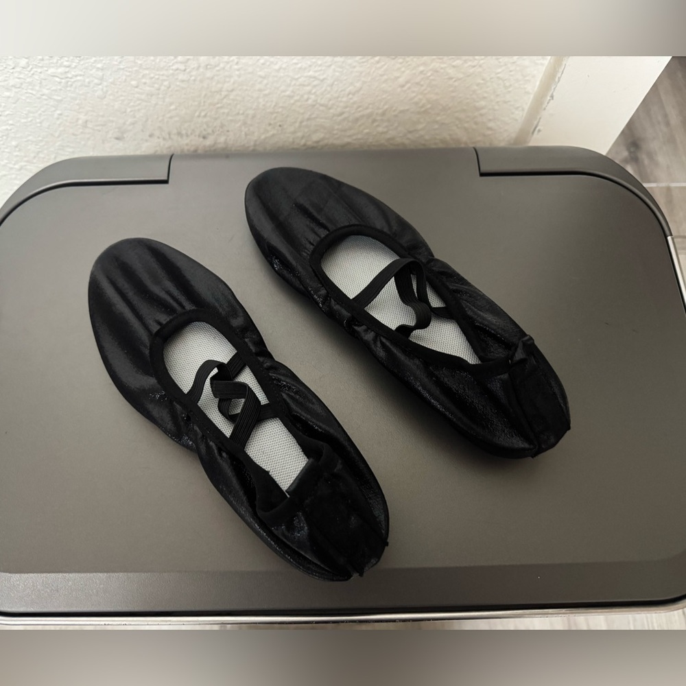 Dance / Ballet Slip Ons Size 37